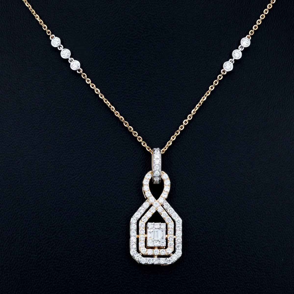 VARNORA NATURAL DIAMOND JEWELLERY PENDANT SET