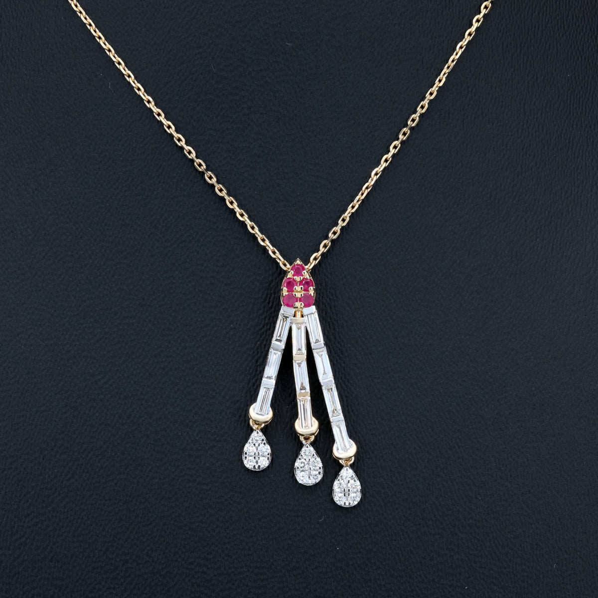VARNORA NATURAL DIAMOND JEWELLERY PENDANT SET