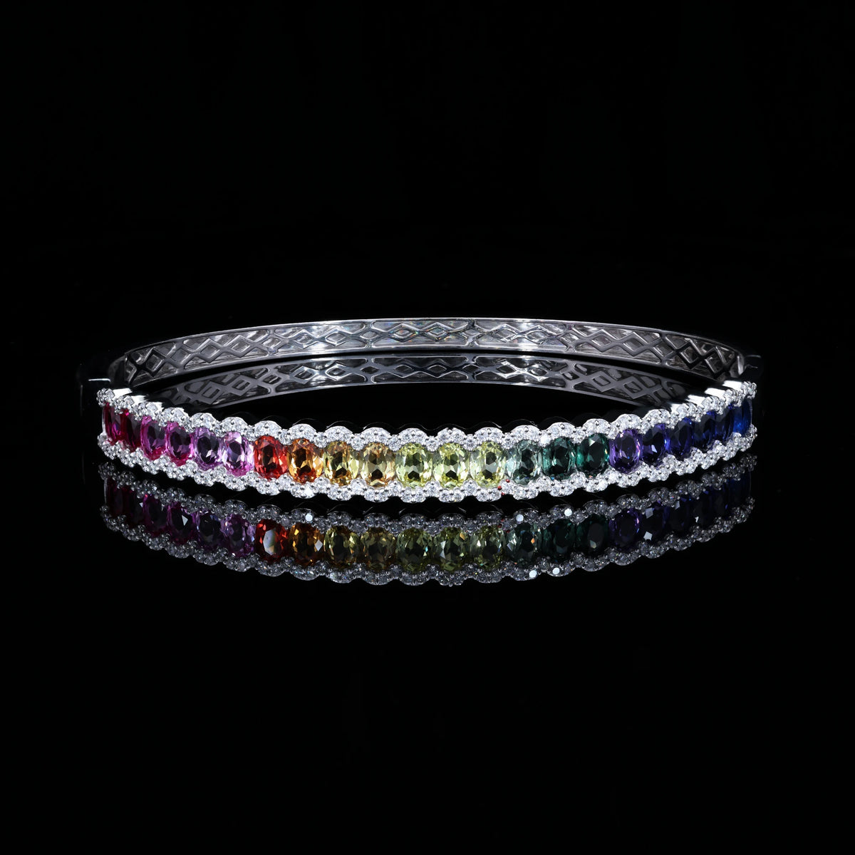 NATURAL DIAMOND JEWELLERY BANGLE