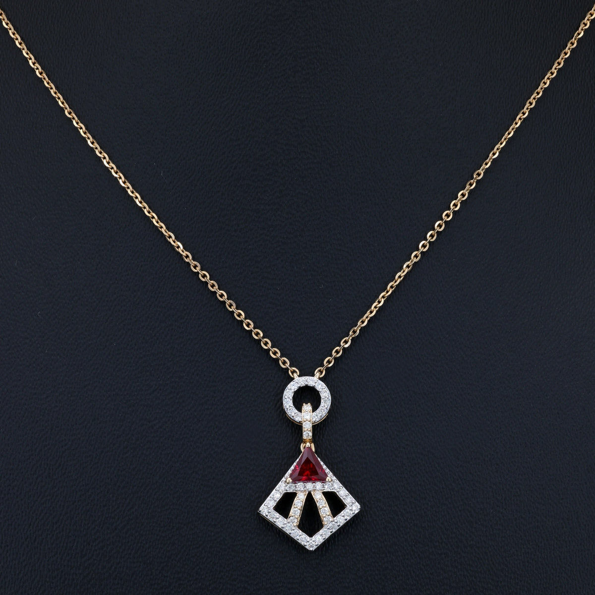 VARNORA NATURAL DIAMOND JEWELLERY PENDANT SET