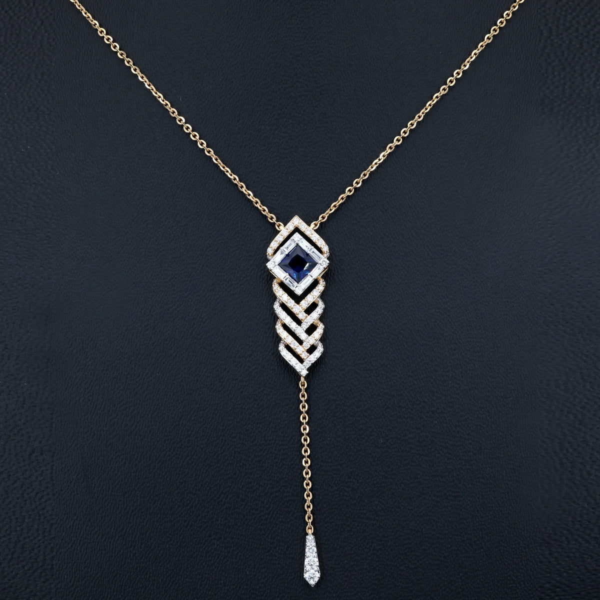 VARNORA NATURAL DIAMOND JEWELLERY PENDANT SET