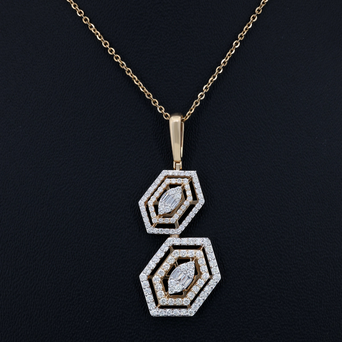 VARNORA NATURAL DIAMOND JEWELLERY PENDANT SET