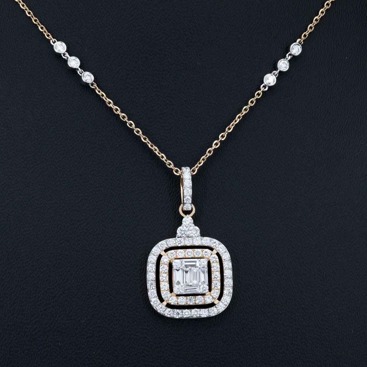 VARNORA NATURAL DIAMOND JEWELLERY PENDANT SET
