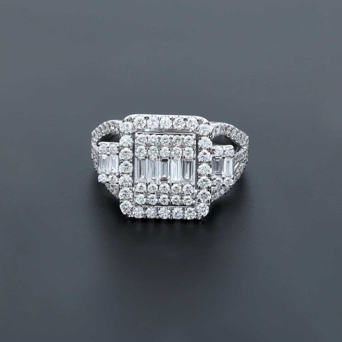 NATURAL DIAMOND JEWELLERY RING