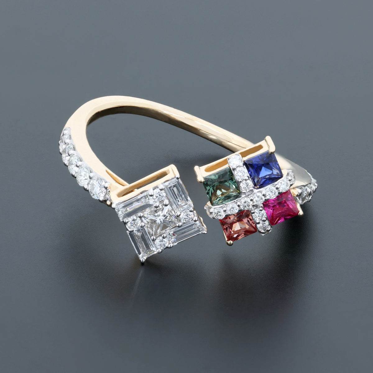 NATURAL DIAMOND JEWELLERY RING
