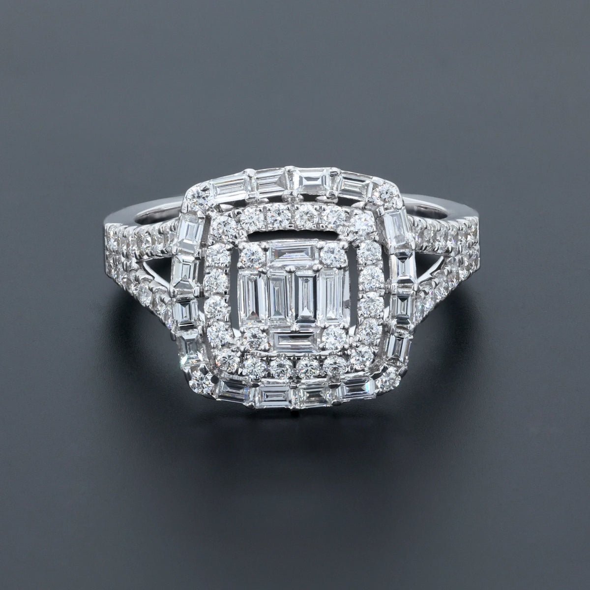 NATURAL DIAMOND JEWELLERY RING