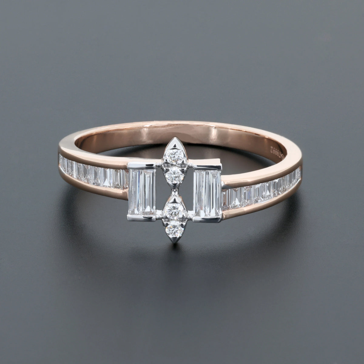 NATURAL DIAMOND JEWELLERY RING