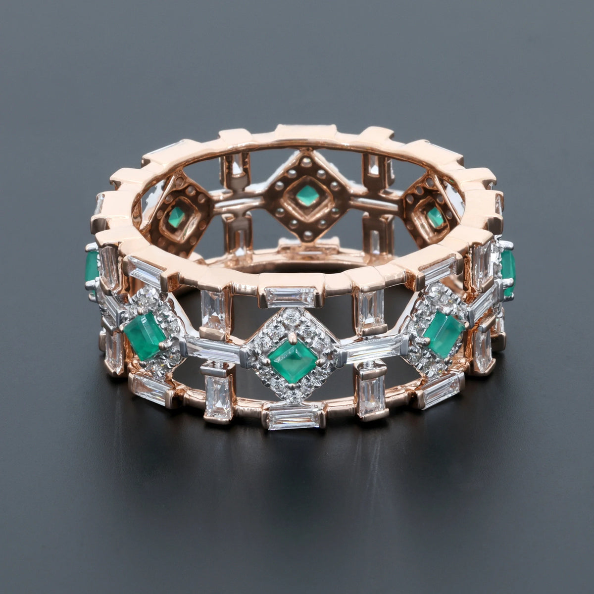 NATURAL DIAMOND JEWELLERY RING