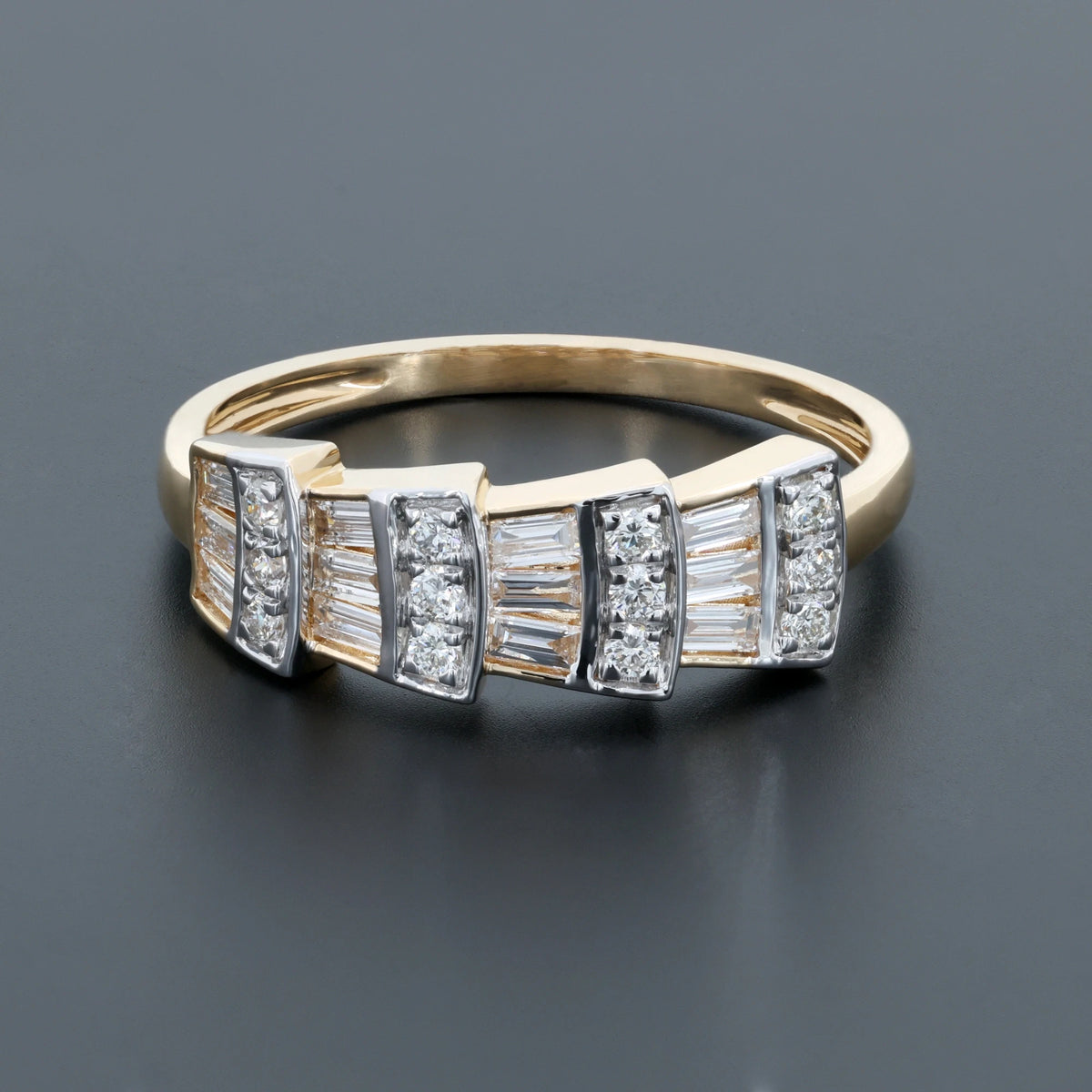 NATURAL DIAMOND JEWELLERY RING